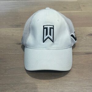 Tiger Woods TW White Golf Hat